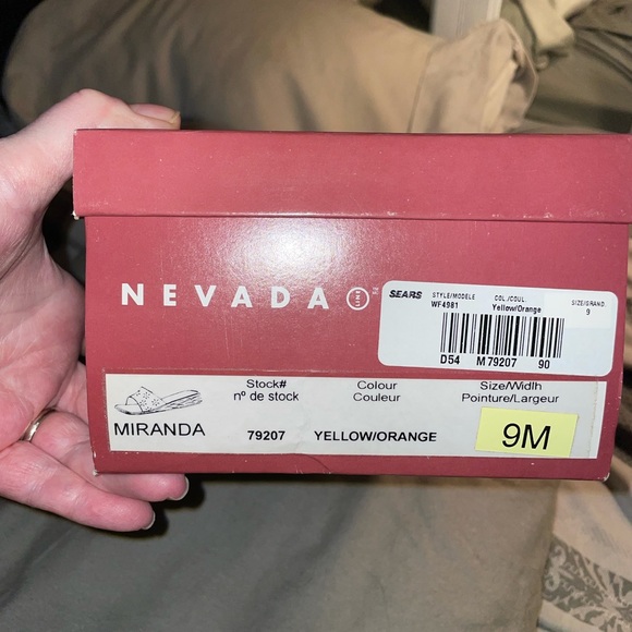 Sandals by Nevada, Yellow/Orange Low Heel, Sz 9 - Picture 7 of 13